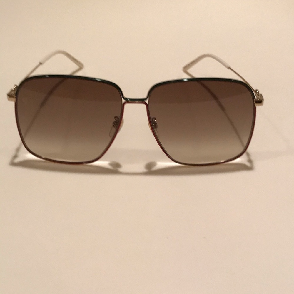 Gucci Rectangular Frame Sunglasses - image 6